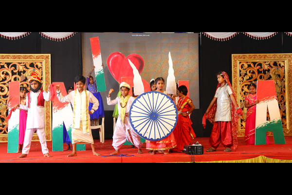 Annual Day’17-Bharatha Villas Dance